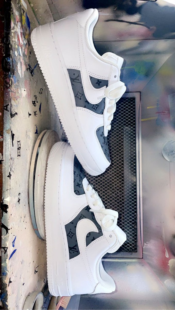 Raul3Raul's tweet photo. Black and dark grey LV print came out nice and clean. https://t.co/EL0zDnZXDE
