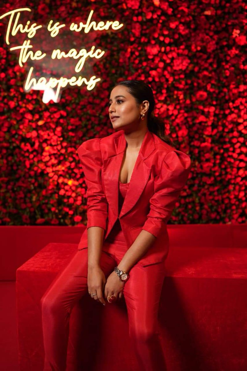 20Karnika's tweet photo. Don’t save bold lashes and red lips for nighttime do it in the day . ❤🔥

@Iamswastika https://t.co/cSdWqzUlQf