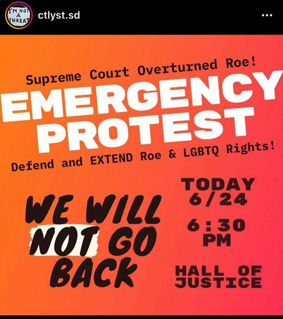 Peacefulli_inc's tweet photo. ROE V WADE PROTEST in San Diego. Find more info at @ctlyst.sd. #roevwade #sandiego #sdprotest Request protest locations in DMs or in comments ! #peacefulli https://t.co/glRJ00JD5B https://t.co/mAagbDr9PK