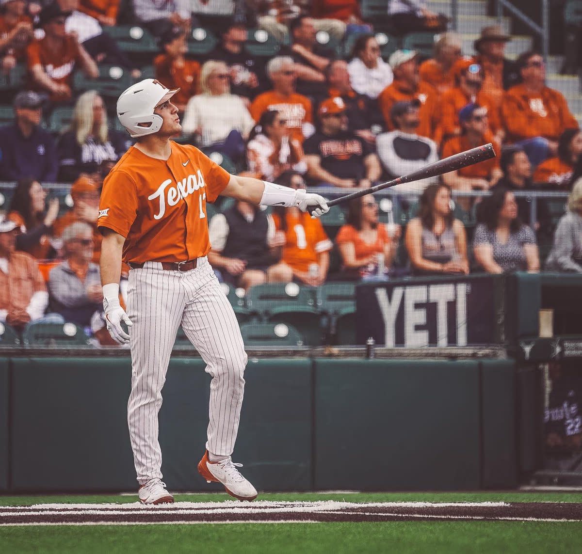 kyleumlang's tweet photo. Thank you @ivanmelendez17_

Golden Spikes Award
Dick Howser Trophy
Collegiate Baseball Player of the Year
Big 12 Player of the Year
2xFirst Team All-Big 12
All-College World Series Team
First Team All-American
Texas HR Record
BBCOR HR Record

#ThisIsTexas #HookEm 🤘🏽 https://t.co/3GNuC7tQVa