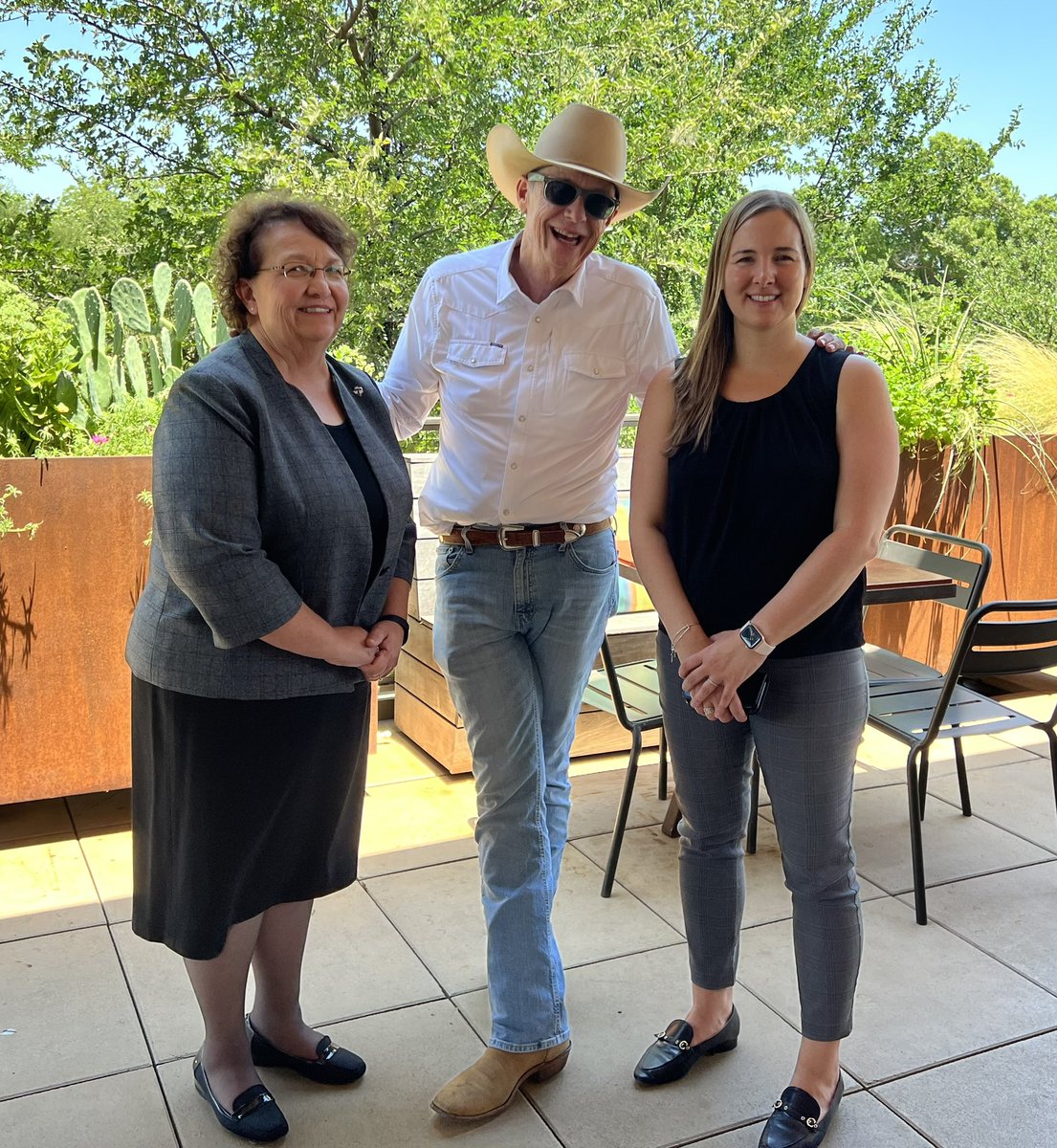 Productive afternoon of strategizing with two Texans Cecilia Jacobs and <a href="/drcbaker/">Credence Baker</a> <a href="/TarletonState/">Tarleton State University</a> on future @FortWorthToday📺segments, returning every Saturday in July at 5pm on @CBSDFW 
11 &amp; 21. Same time different episodes.
#tarrantcountyslifestyleresource
