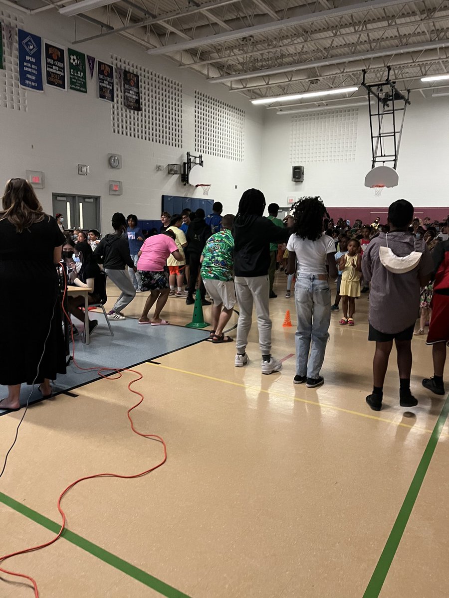 Mrs_FernGivney's tweet photo. Saying “adios” to Principal Birkenbergs today at a special assembly…will be greatly missed🥲 Continue to do #greatthings👍🏽Wishing him good luck and continued blessings  @thevikings28  #McGivneyKnights 🙏🏽@McGivneyDPCDSB 💕Btw…rocking “birdie dance” moves, Mr. B 😂@DPCDSBSchools https://t.co/KJVfM92c4L