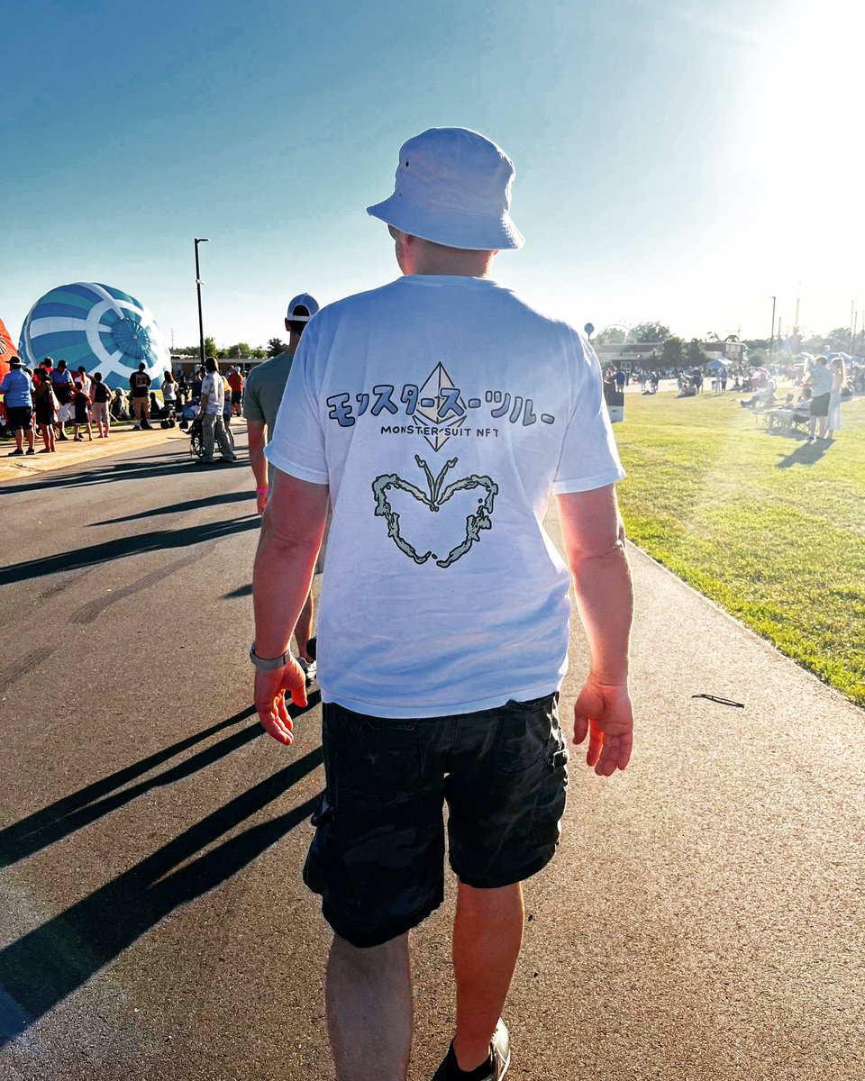 Are you repping your #nft communities IRL? @MonsterSuitNFT <a href="/freshmoss/">Fresh</a> <a href="/crystalroots/">Crystal Roots</a> <a href="/inflamedstudio/">inflamedstudio</a> 🔥💀💚