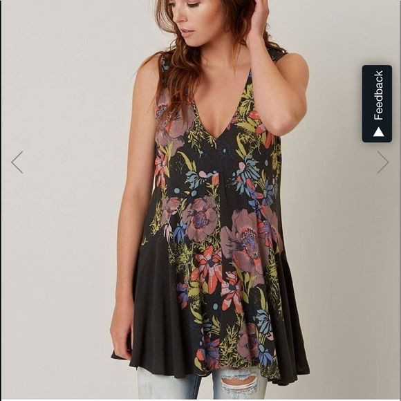 Real_Nomad_RN's tweet photo. So good I had to share! Check out all the items I'm loving on @Poshmarkapp #poshmark #fashion #style #shopmycloset #stylecheat #freepeople: https://t.co/DvJrQ068W1 https://t.co/4x63RMRQ8T