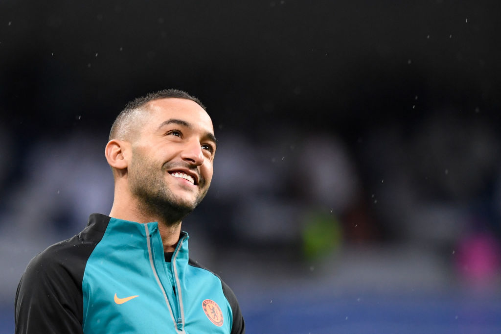 FabrizioRomano's tweet photo. Hakim Ziyech's agents have already had direct talks with AC Milan board. Ziyech would be happy to join Milan - been told Chelsea and Tuchel are open to let him go if right conditions are guaranteed. 🔴🇲🇦 #CFC 

Ziyech's on AC Milan list since long time - talks will continue soon. https://t.co/CfpEtVjSsx