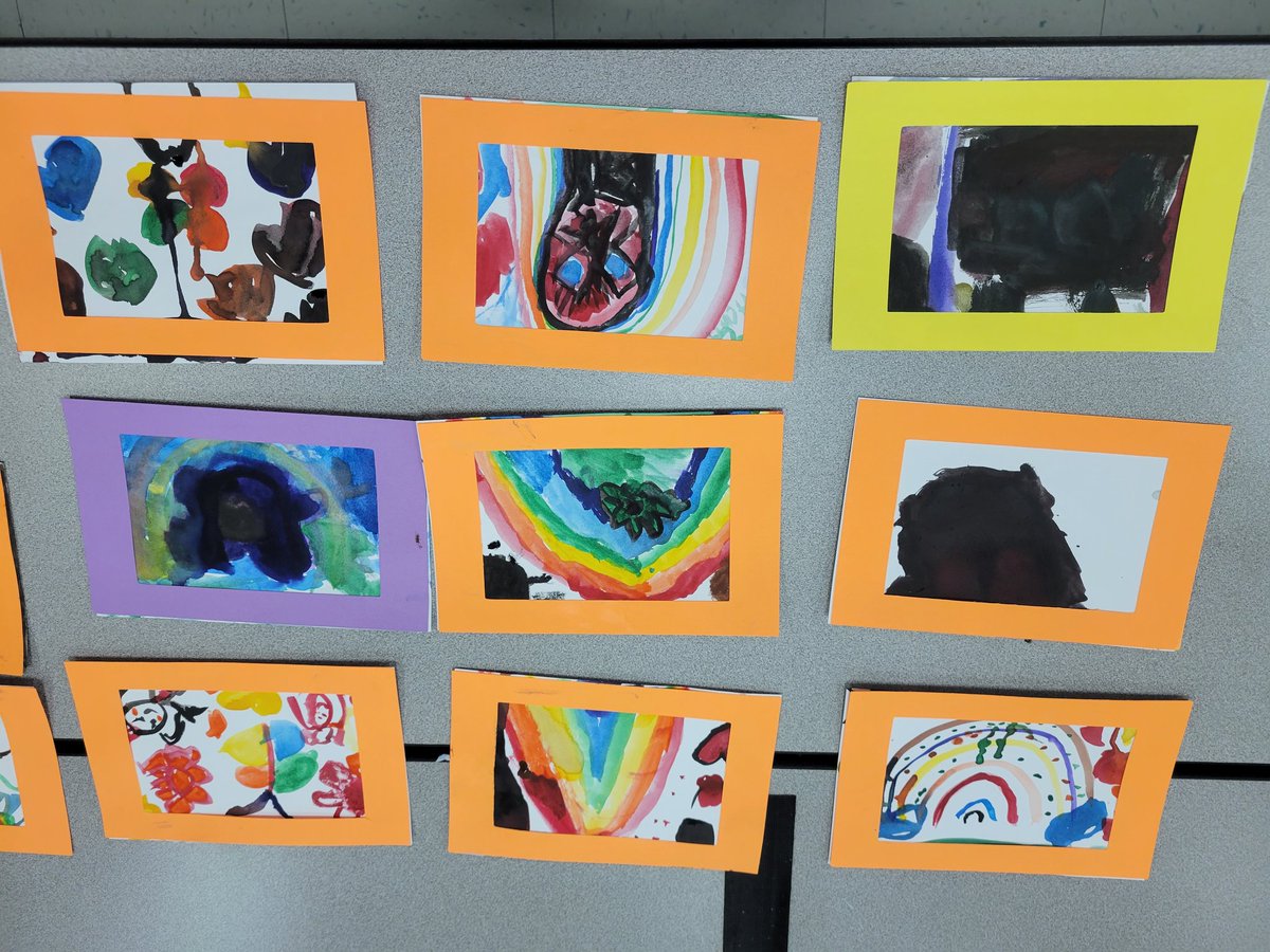 kafenimo's tweet photo. Fun times learning and having fun Painting with a Twist with friends at Bradfield Summer School.
#theGISDeffect 
#GISDSummerSchool2022 https://t.co/PkIVVFf2PL