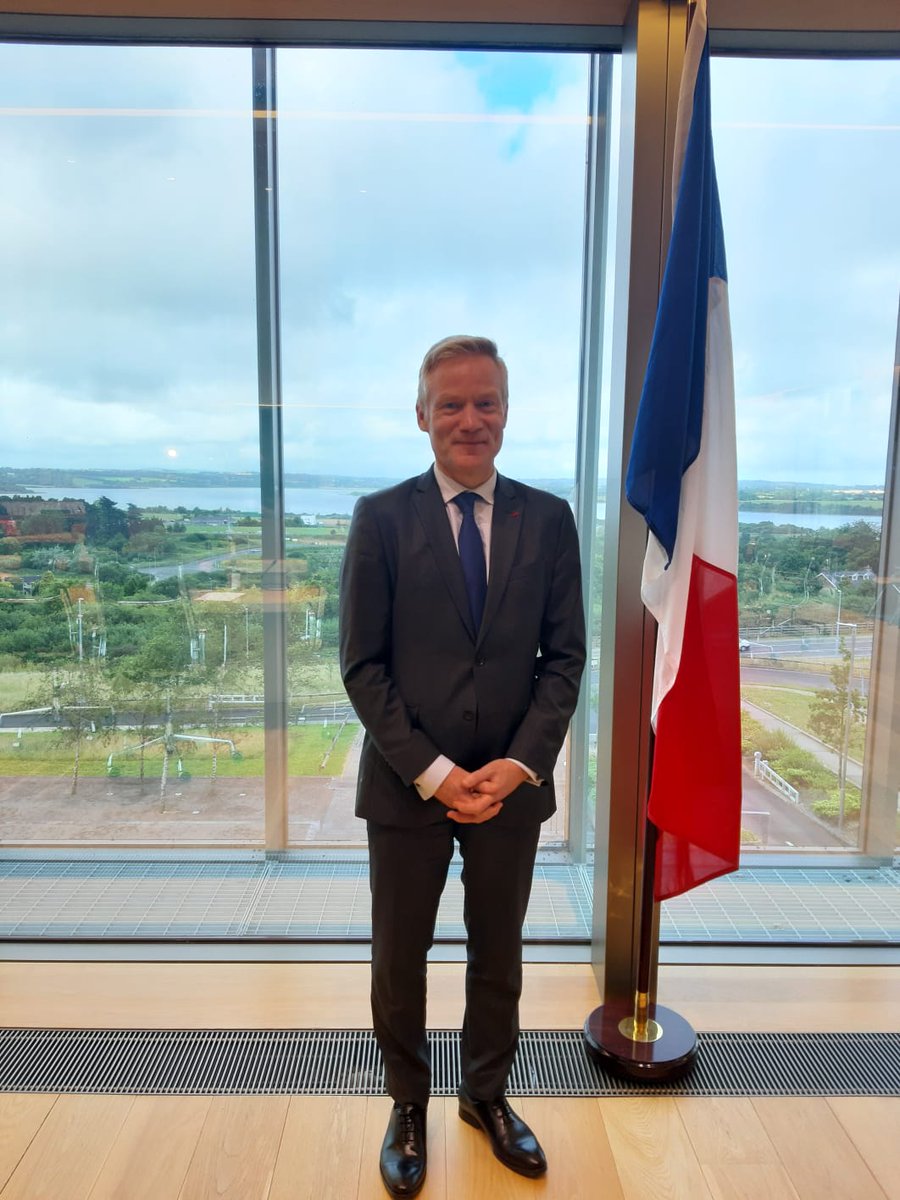 vincentguerend's tweet photo. Very warm welcome to Normandy president @Herve_Morin at the @wexfordcoco. Great to see the shared ambition to reinforce links between "cousins" of #Normandy and #Wexford ! https://t.co/5q8I10TfkQ