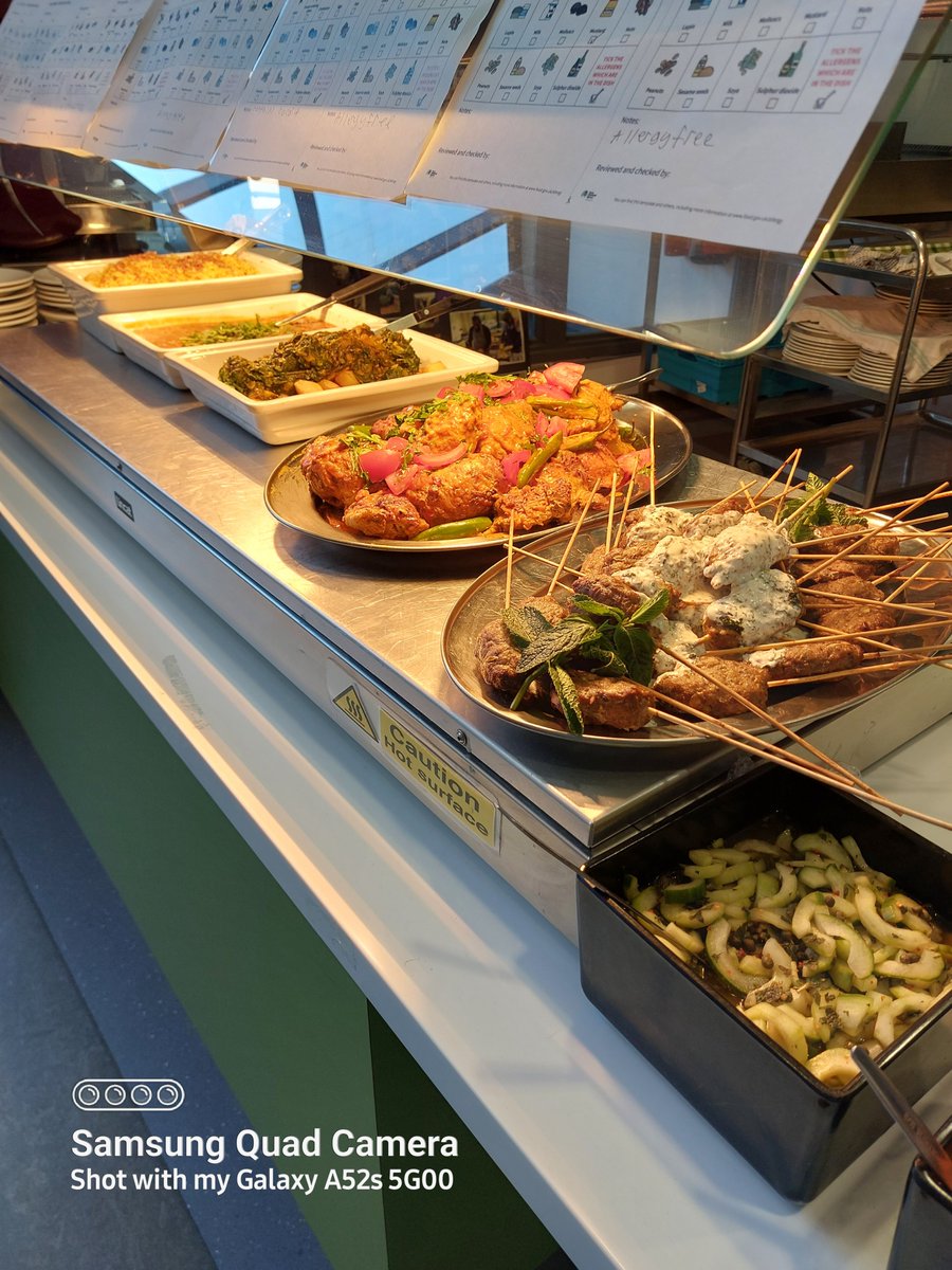 BSC_SENCentre's tweet photo. @barnetsouthgate Well done to all the Catering and Work Path Progression students on their success. #achievements #NVQ #deliciouscurry https://t.co/6z3WJehA7d