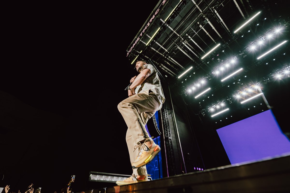 SES_Official's tweet photo. Something In The Water | Audio &amp; Lighting | June 17-19, 2022 | Washington, D.C.
​
The @360Festivals team from SES and @musicmattersprod supplied lighting and audio for all four stages - three festival stages and Sunday morning’s pop up church. 
​
📸: @artbysoto https://t.co/y2In34z2xc