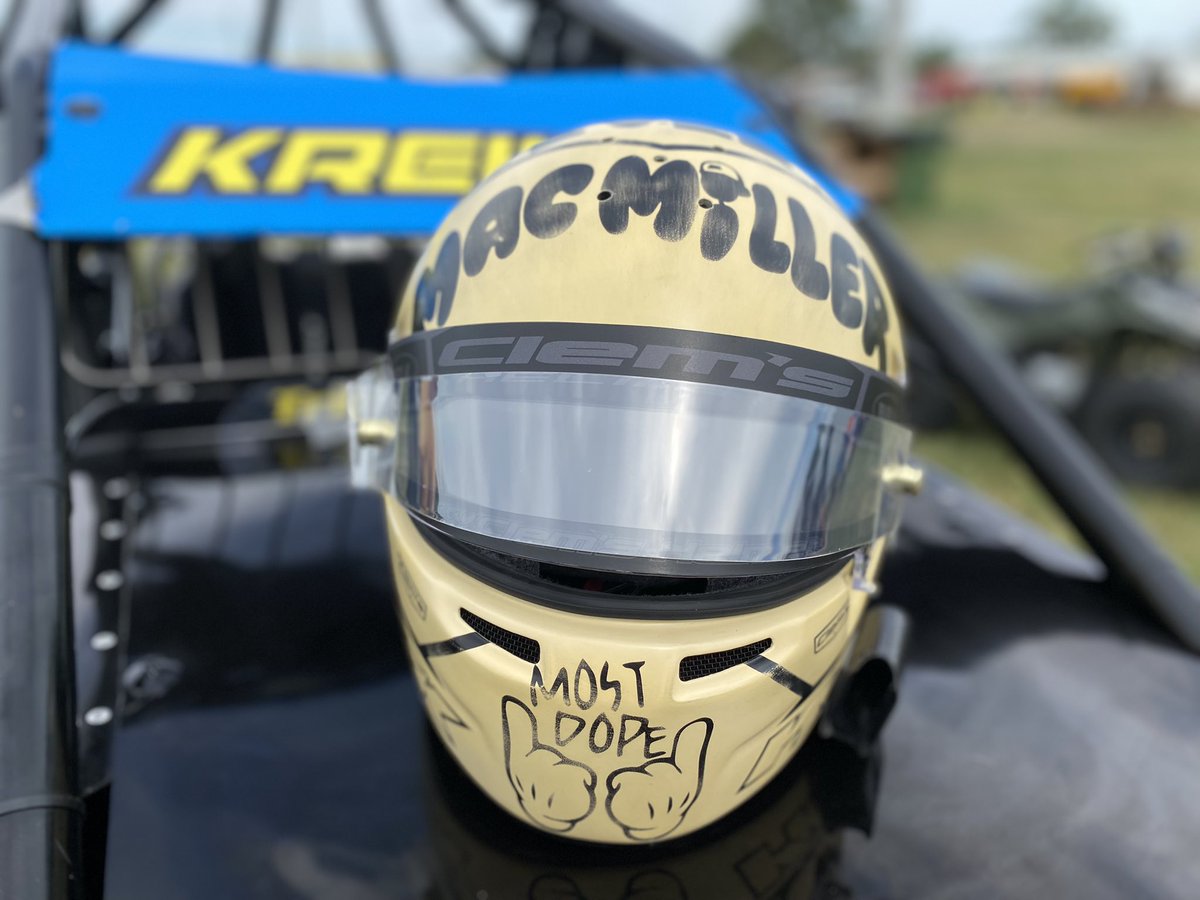 DKR_Motorsports's tweet photo. Race day at @TerreHauteTrack with a fresh @BellRacing1 by @ClemsHelmet 🔥

Hot laps: 6:30p https://t.co/xDpC9fRWaV