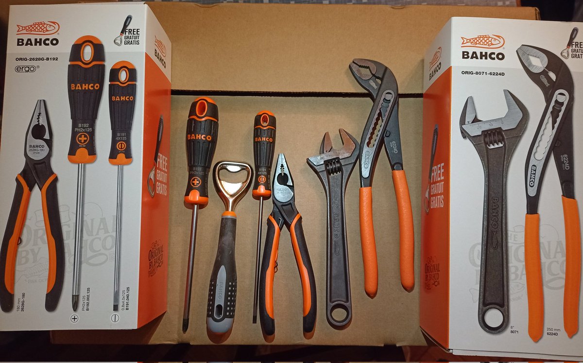 Mamá Construye (@mamaconstruye) on Twitter photo Lo prometido es deuda, sale sorteo de la mano de los amigos de <a href="/Bahco_ARG/">Bahco Argentina</a>
Sigan ambas cuentas, y denle RT a este tuit.
El kit incluye, 2 destornilladores, pinza, francesa, pico de loro y destapador de cerveza
Se sortea el miércoles 29/6 a las 20hs y se entrega en CABA Lo prometido es deuda, sale sorteo de la mano de los amigos de <a href="/Bahco_ARG/">Bahco Argentina</a>
Sigan ambas cuentas, y denle RT a este tuit.
El kit incluye, 2 destornilladores, pinza, francesa, pico de loro y destapador de cerveza
Se sortea el miércoles 29/6 a las 20hs y se entrega en CABA