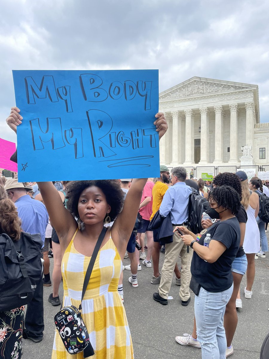 dcontois's tweet photo. This afternoon was spent expressing our outrage at overturning #roevwade. This country is headed in the wrong direction. https://t.co/V6p6MPh7J3