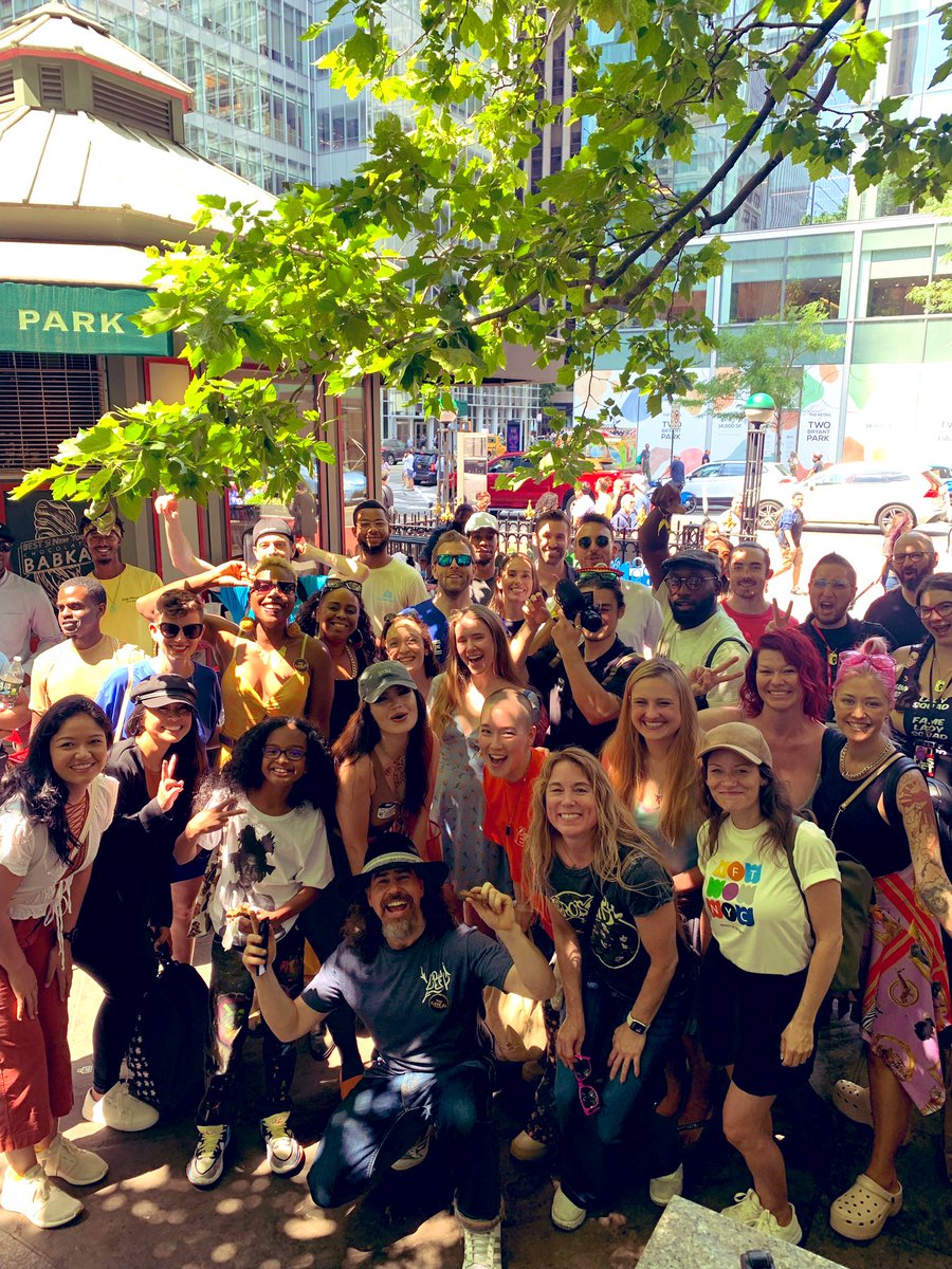 LaurenTurton_'s tweet photo. Thank you to everyone who came out for the NFT GOLD meet you host by myself, @metadocpeace @MusicTechMedia! 💕💕💕

Tag someone you know in the photo! 👇

Thanks to @StudioDcn @streamMOKO for hooking us up with 🍩☕️ and tokens! 🙌 https://t.co/hD5KBXoqP0