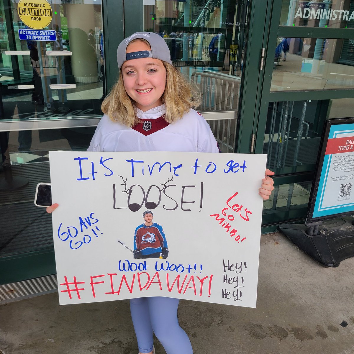 jmtaylor169's tweet photo. #GoAvsGo @guffychan @titosnhockey @VicLombardi @hoosierjm26 @kylekeefetv @RycroftMark @RadioMoser @AltitudeTV @Avalanche ...LET'S GO AVS.... https://t.co/C4b0C44KH1