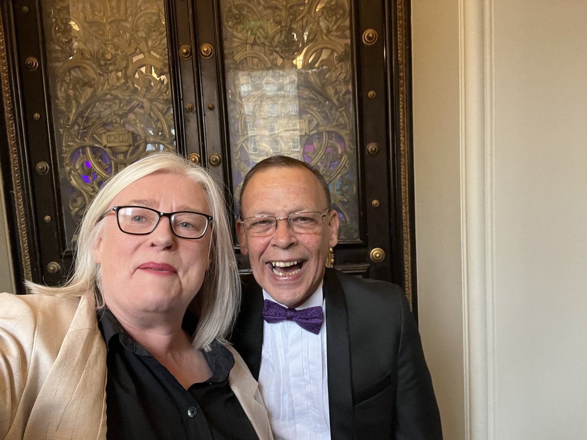 Stop everything it’s these two @tonylloyd50 @ADHDFoundation and our CEO Maggie O Carroll kicking off the @ADHDFoundation ball tonight with special appearance by @Willyoung #nurodiversity
