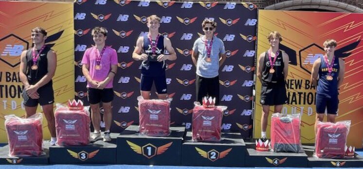 HERSHEYTRACK's tweet photo. Hershey's Justin Rogers recently won the pole vault at the New Balance Nationals with a height of 16' 8.75" - congrats! He is getting ready for the U20 competition today at the University of Oregon. Good luck Justin! @CentralPARunner @DTSDnews @DtsdTrojans @JustinRogers24 https://t.co/uK5qpV1ujI