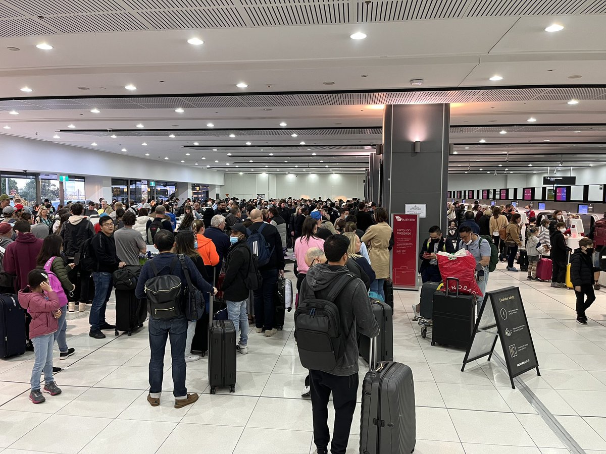 Brace for long lines and delays at <a href="/Melair/">Melbourne Airport</a> as winter school holidays trigger a second day of airport chaos. Lines are already 200m long to the bag drop at T3. <a href="/TheTodayShow/">The Today Show</a> <a href="/9NewsMelb/">9News Melbourne</a>