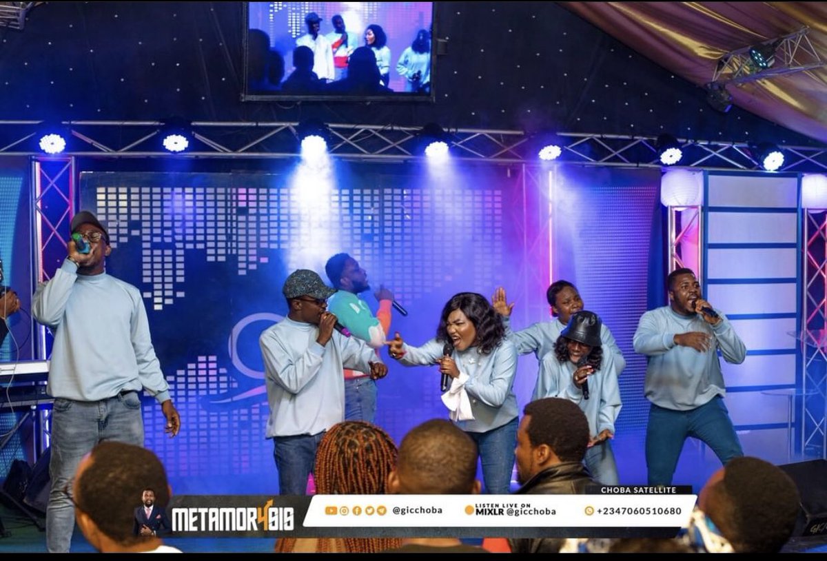 GICCHOBA's tweet photo. An electrifying ministration by Prinx Emmanuel,After all this dance and shout mehnnn God no go shame us at all. The blessing go loud e go worry our neighbors. it was an awesome encounter never to be forgotten.
#metamor4sis2022
#theshiftconference
#phtwittercommunity https://t.co/7nHp88cccb