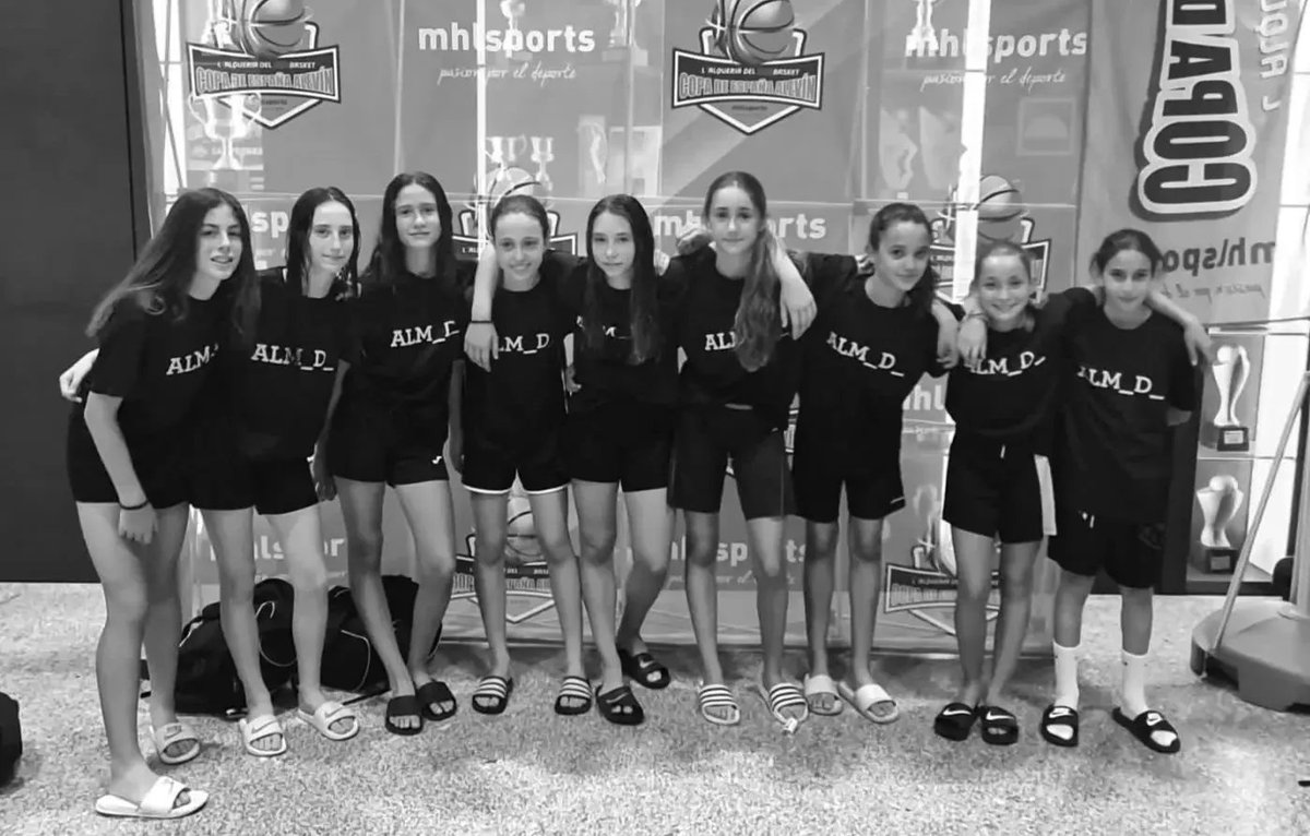 BasketAlmeda's tweet photo. #CopaDeEspañaAlevin🏆

👉🏻 Dues victòries del Mini 1 femení a la Copa d'Espanya davant @FemeninoBurgos i @marianistas_zgz.

💯 Les nostres noies també estan gaudint de les instal·lacions i els apartaments a la platja. 
Demà, quarts de final davant @CasademontZGZ.
Sort!👏🏻 https://t.co/Eb38YNf9JT