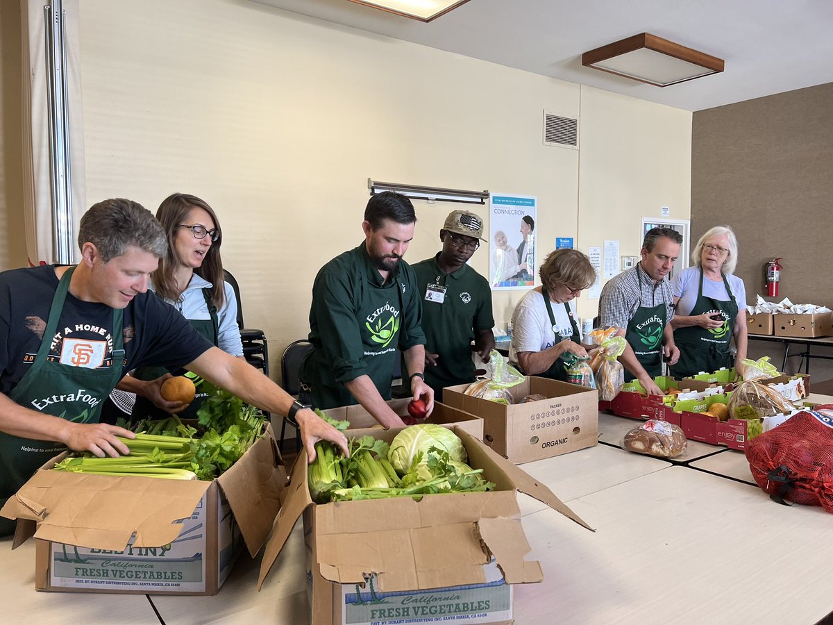 AsmMarcLevine's tweet photo. I am proud to recognize @ExtraFoodDotOrg as the North Bay's Nonprofit of the Year. They are an exceptional model for how we address hunger, reduce food waste, fight climate change all at the same time. I’m grateful for their important work in our community. #CalNOTY2022 #caleg https://t.co/PWDMmWLrPP