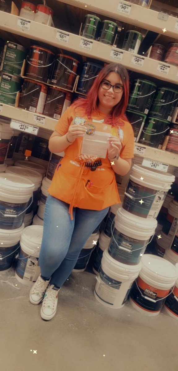 ttbeme02's tweet photo. Amazing 🥳 associates who are always willing to help and go above 🤝 and beyond to help people and other departments Ambar and Randy @Tre_THD @CatherineAlmag1 @leighmartin44 @SunCity_6951 https://t.co/d9760YyJXe