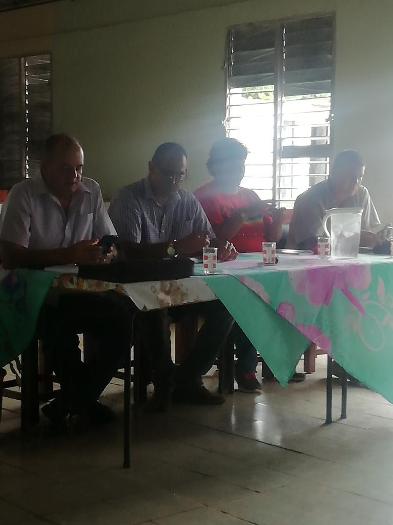 De conjunto con el 1er Secretarío y el Gobernador evaluamos la terminación de Planteamientos en saludo al 26 de Julio en las comunidades de Jucaro y Jagueyal. #Cuba, #LatirAvileño, #LoQueNosUNECompromiso