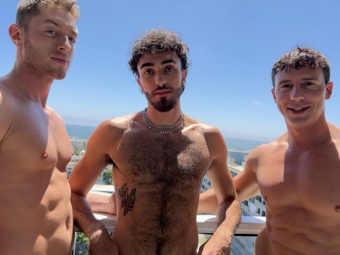 With the boys @JakeKlerin and @reeserideoutxxx making some magic for @randyblue https://t.co/yEfBduY<a class="tags" href="/tag/jakeklerin">@jakeklerin</a><a class="tags" target="_blank" title="On Twitter" href="/?out=eyJ0eXAiOiJKV1QiLCJhbGciOiJIUzUxMiJ9.eyJpYXQiOjE3MTk2OTc2ODUsImlzcyI6InR3cG9ybnN0YXJzLmNvbSIsIm5iZiI6MTcxOTY5NzY4NSwiZXhwIjoxNzUxMjMzNjg1LCJyZWRpcmVjdF91cmwiOiJodHRwczovL3R3aXR0ZXIuY29tL3JlZXNlcmlkZW91dHh4eCJ9.fK8pUaDrWIZe2vlBvIcxYnWzJlpzilCUTvV_GBRGId3usiFpRD6uWjpQ9D6yB3lZ8aL1MZJdGNd_MKqw-2kiPw">@reeserideoutxxx</a>