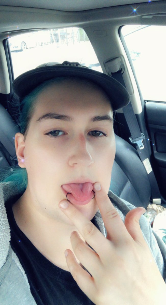 tittysmolbean0's tweet photo. Feeling 1999 Blink 182 right now, work sucks I know
#onlyfans #model #gothgirl #trans #transgirl #pierced #snakebitepiercing #transonlyfans #fansonly #accountant #spicy #spicyaccountant #transporn #onlyfansmodel #spicyworker #lewd https://t.co/Jm2F9B4ce8