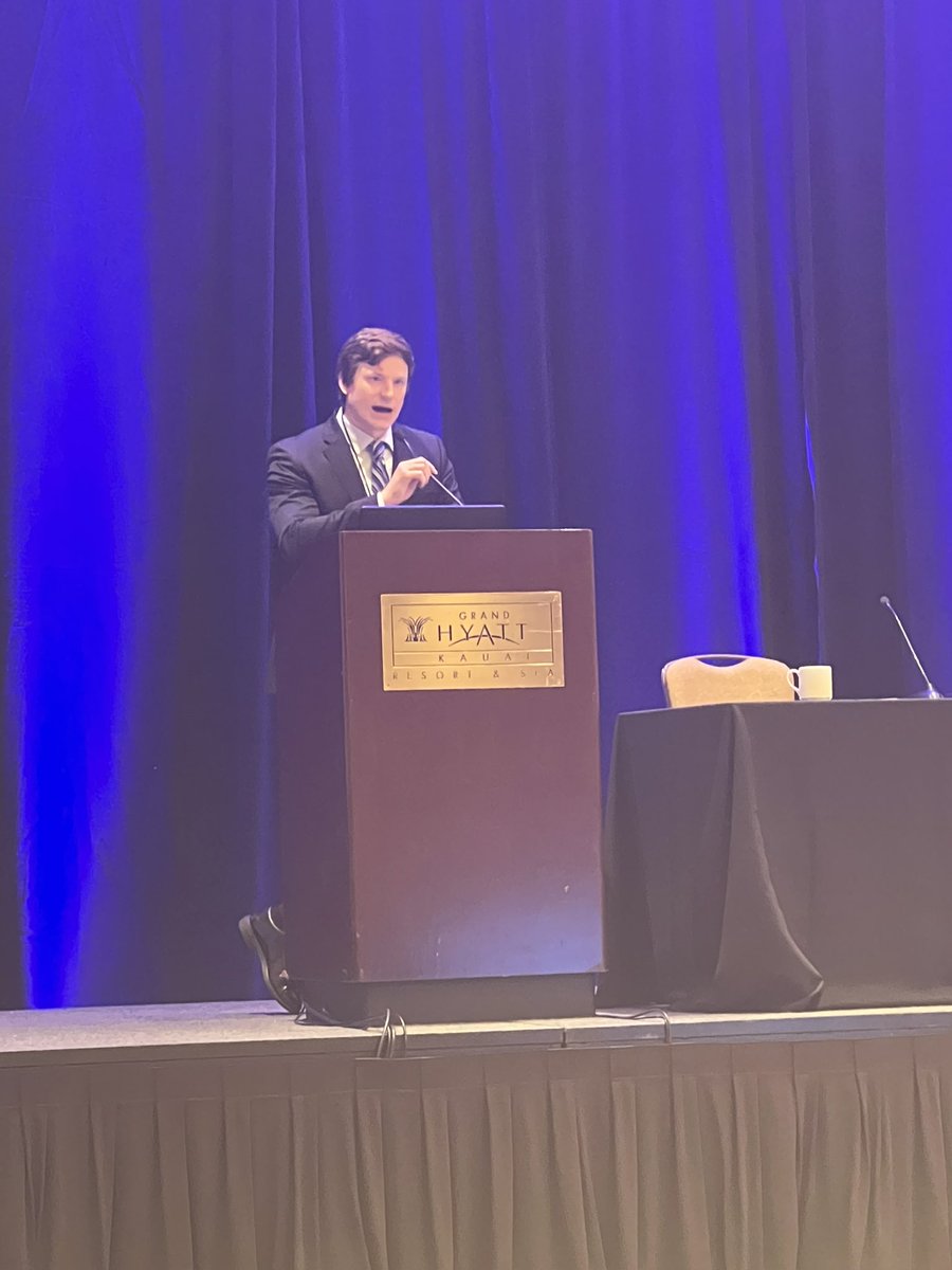 DavidDOdell's tweet photo. Great talk today by @charlesloganmd @NM_Lung at the Western Thoracic on the opportunity for surgeons to help improve transitions of care for adjuvant treatment after lung cancer surgery. A sign of a good talk is the line at the mic to continue the discussion! #tssmn #wtsa2022 https://t.co/IlKAlauaI9