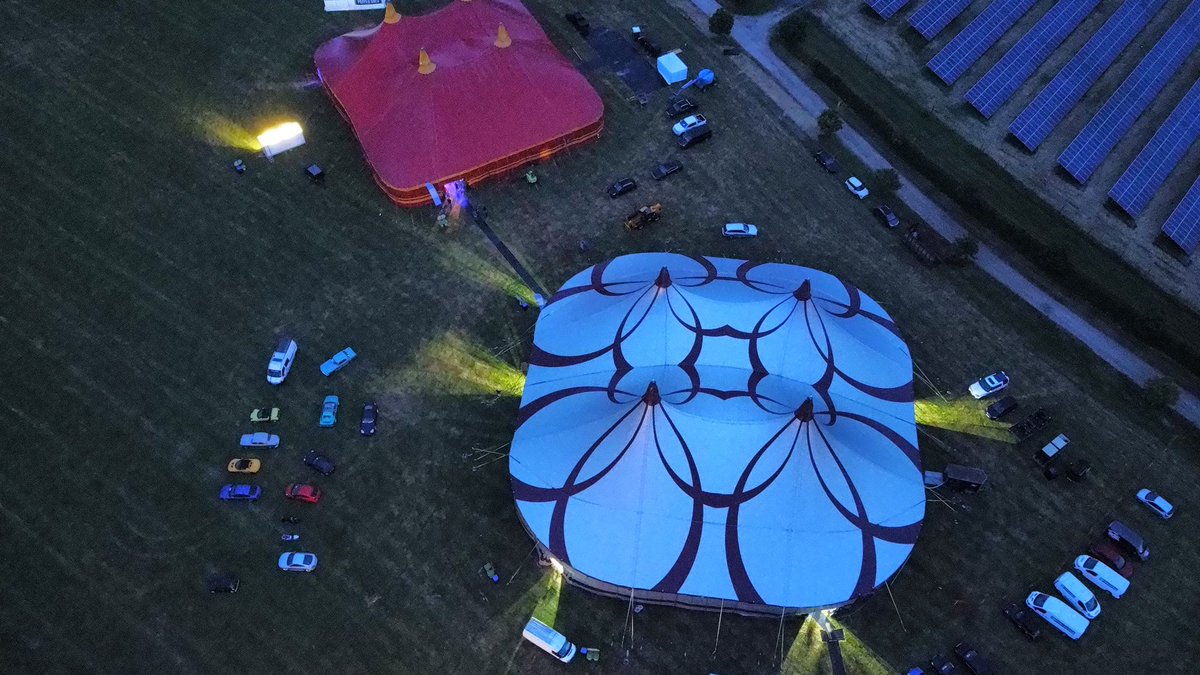 danbthechef's tweet photo. Light display from the big top #TG22 https://t.co/p99srwUOgQ