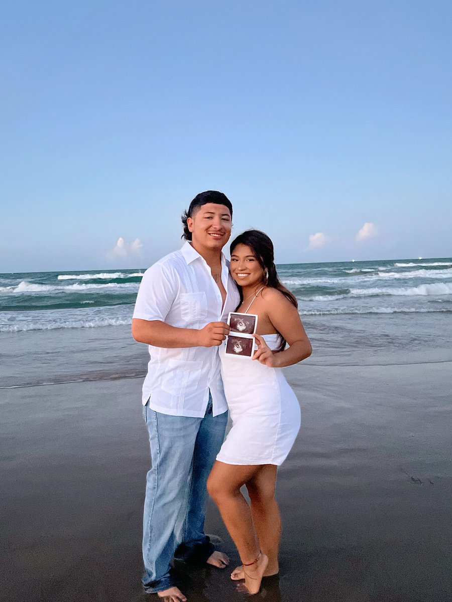 RichiePerez17's tweet photo. it’s crazy how much one person can come into your life and change you for the better, i love and adore you samantha, i’m ready for what the future has in store for us ❤️ https://t.co/9CjgGLKoGH