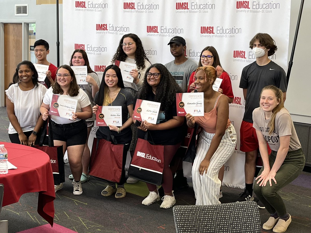 PreETSDavidS's tweet photo. Encouraging time as we celebrate our first @UMSLCOE FTLA class of 2022! Hopefully not goodbye but see you again soon!! @umsl #UMSLCOEFTLA https://t.co/qLQFzcSdRN