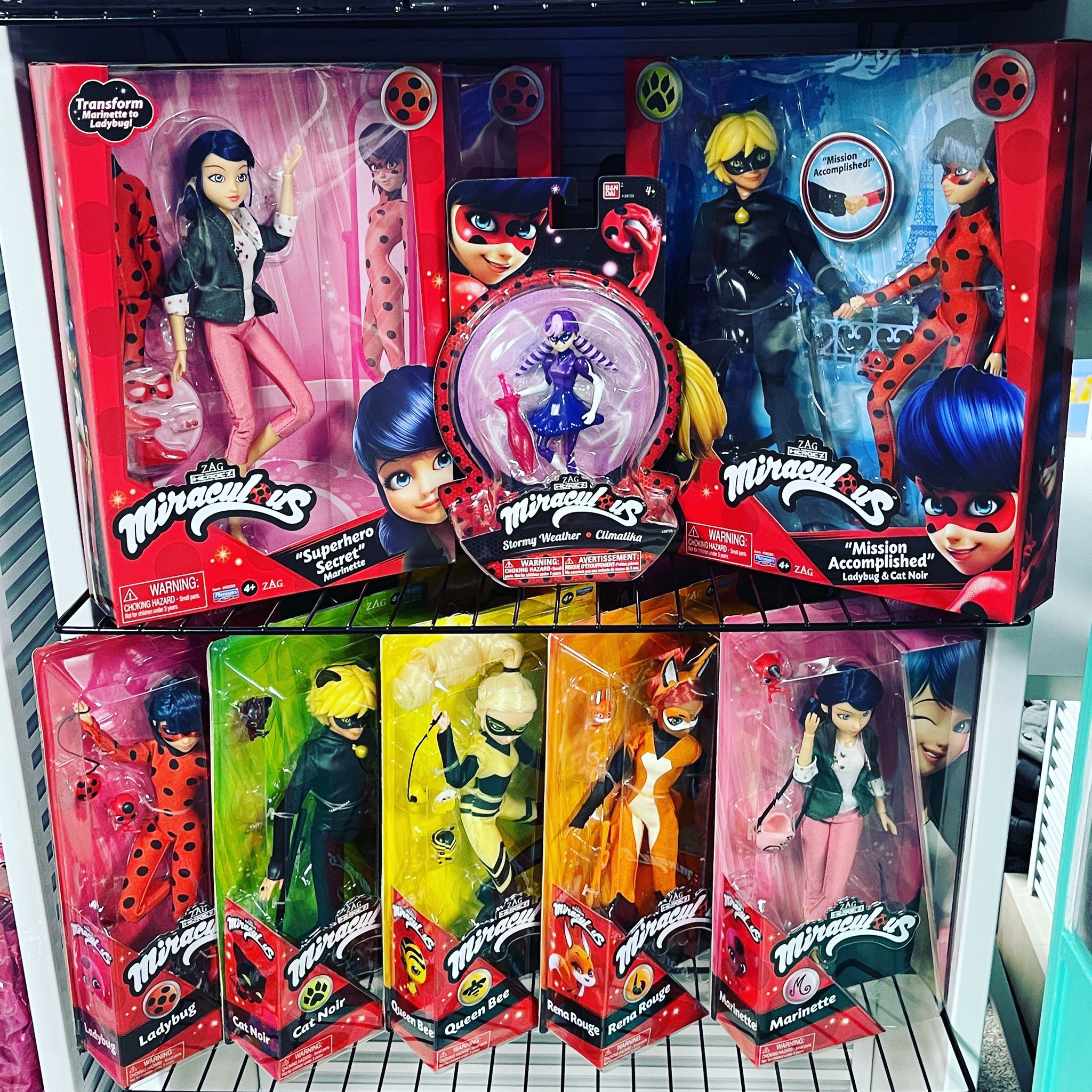 Green Lotus Dreams on X: Spots on! Miraculous dolls are online now🙌🏼  #miraculous #miraculousladybug #marinette #marinettedupaincheng #catnoir  #adrianagreste #queenbee #chloebourgeois #renarouge #alyacesaire #akuma  #kwami #ladybug #neverstopdreaming