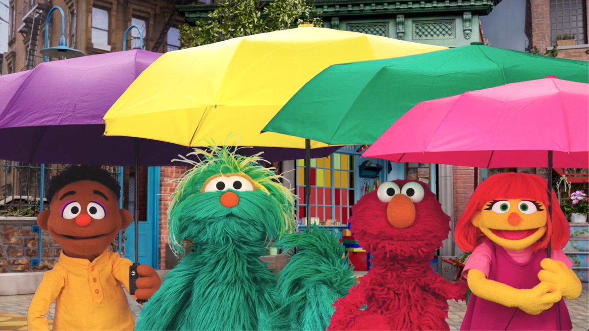 sesamestreet's tweet photo. When it hasn't been your day, your week, your month, or even your year, the air will still be sweet on Sesame Street. #Friends https://t.co/4lo8rehzSo