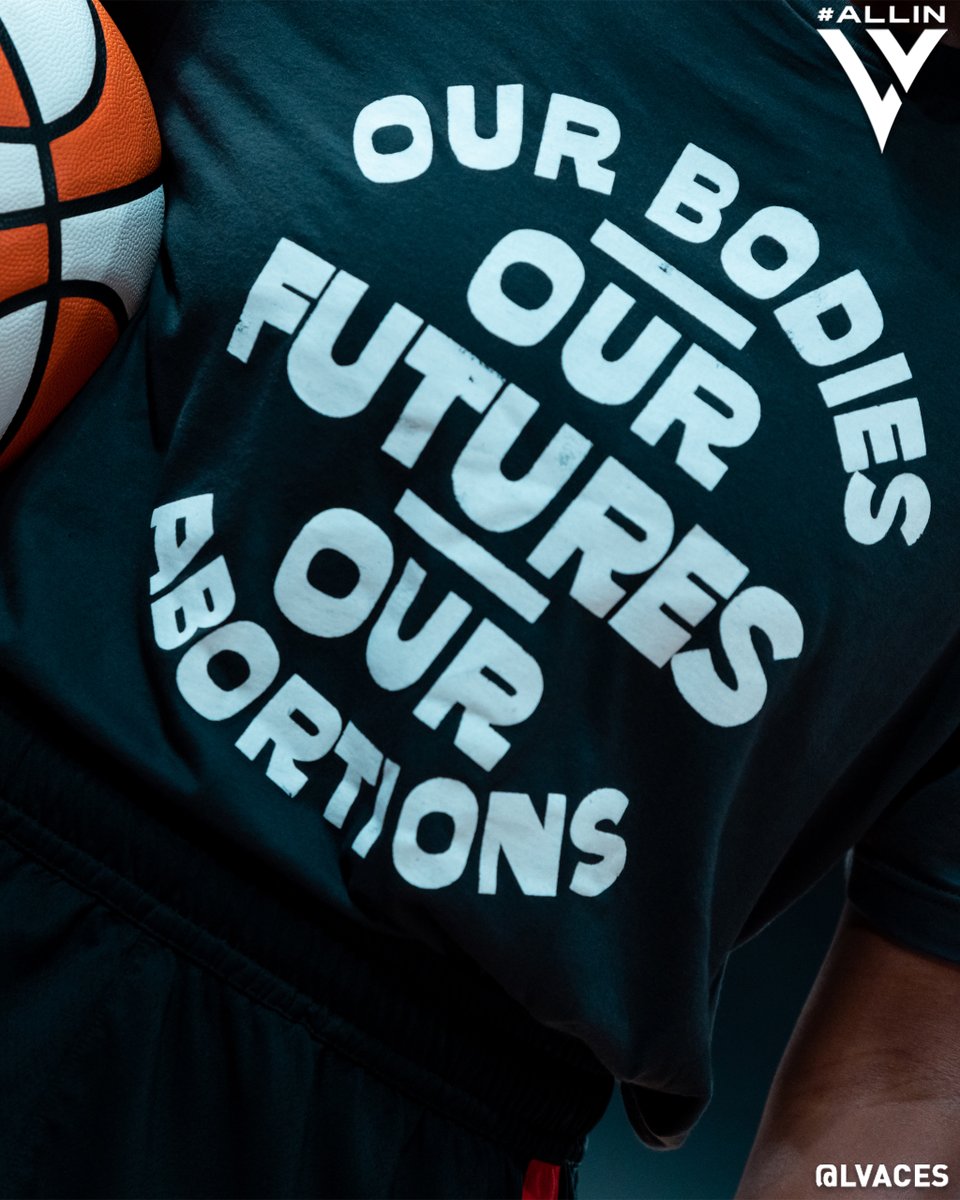 The Las Vegas Aces wore shirts at practice today that said “Our bodies, our futures, our abortions” and “Bans off our bodies” in protest of the Supreme Court overturning Roe v. Wade on Friday

(via <a href="/LVAces/">Las Vegas Aces</a>)