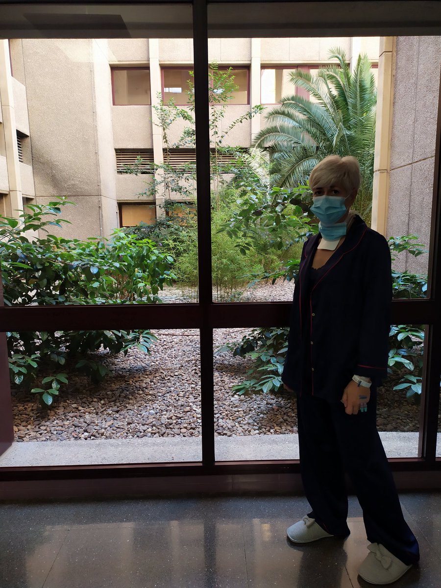 PiruMJ's tweet photo. Un agradable paseo como paciente en mi lugar de trabajo. #hospitaldegetafe gracias  por hacerme sentir tan querida y por estar en las mejores manos.#celadoresenred #celadorvisible @GomezAngulo @FcoJavierGomez https://t.co/AfKuPgi4s5