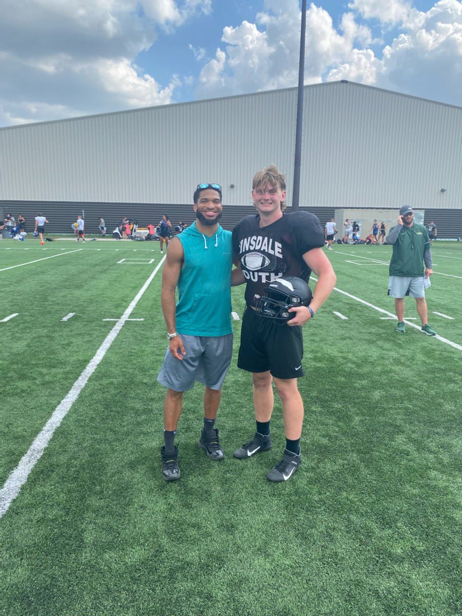 Current ‘23 Hornet @gdude1104 met up with ‘18 Hornet and current NDSU Bison <a href="/DTmoney18/">Destin Talbert</a> at <a href="/NDSUfootball/">NDSU Football</a> camp today! 

#SouthPRIDE #HTR