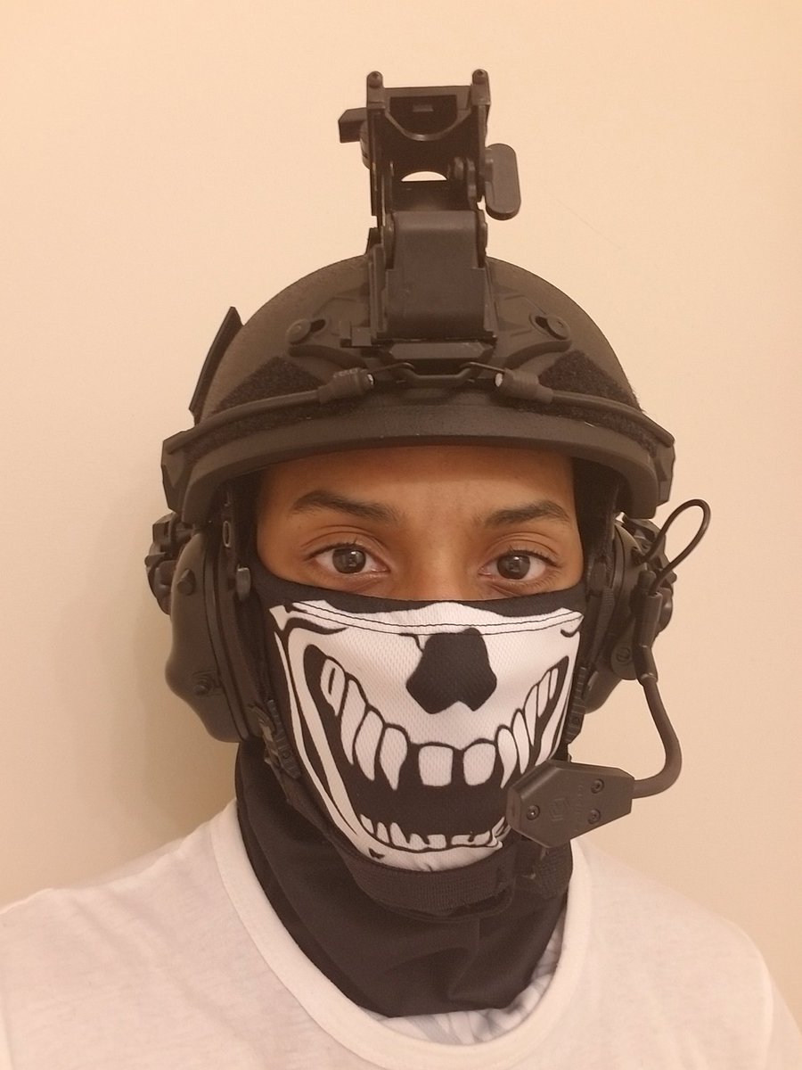 WesleyConnor6's tweet photo. My helmet is still a work in progress but for some reason my hearing is feeling a bit f**ked up. I look like a total dork too tbh 🤣🤣🤣

#hardheadveterans #opsman #earmor #opscore #axladvanced #lionsnotsheep #ashleynicholsart #wftc141  #whiskeyfoxtrottangocharlie141 #werewolf https://t.co/ZA3rWoJNZb