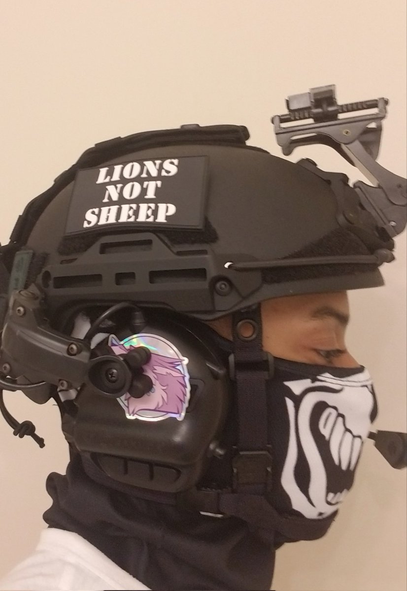WesleyConnor6's tweet photo. My helmet is still a work in progress but for some reason my hearing is feeling a bit f**ked up. I look like a total dork too tbh 🤣🤣🤣

#hardheadveterans #opsman #earmor #opscore #axladvanced #lionsnotsheep #ashleynicholsart #wftc141  #whiskeyfoxtrottangocharlie141 #werewolf https://t.co/ZA3rWoJNZb