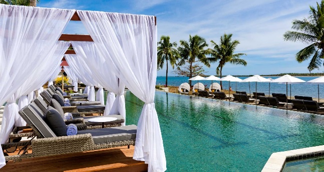 TourismFiji's tweet photo. Planning a trip to Fiji but don’t know where to start or what requirements you need? This article by Concrete Playground will answer your questions and have you relaxing on a beach in Fiji in no time.🏖️😎
#FijisOpen #OpenforHappiness
Read article here: https://t.co/TLimShPw0d https://t.co/WDRU8XNgFj