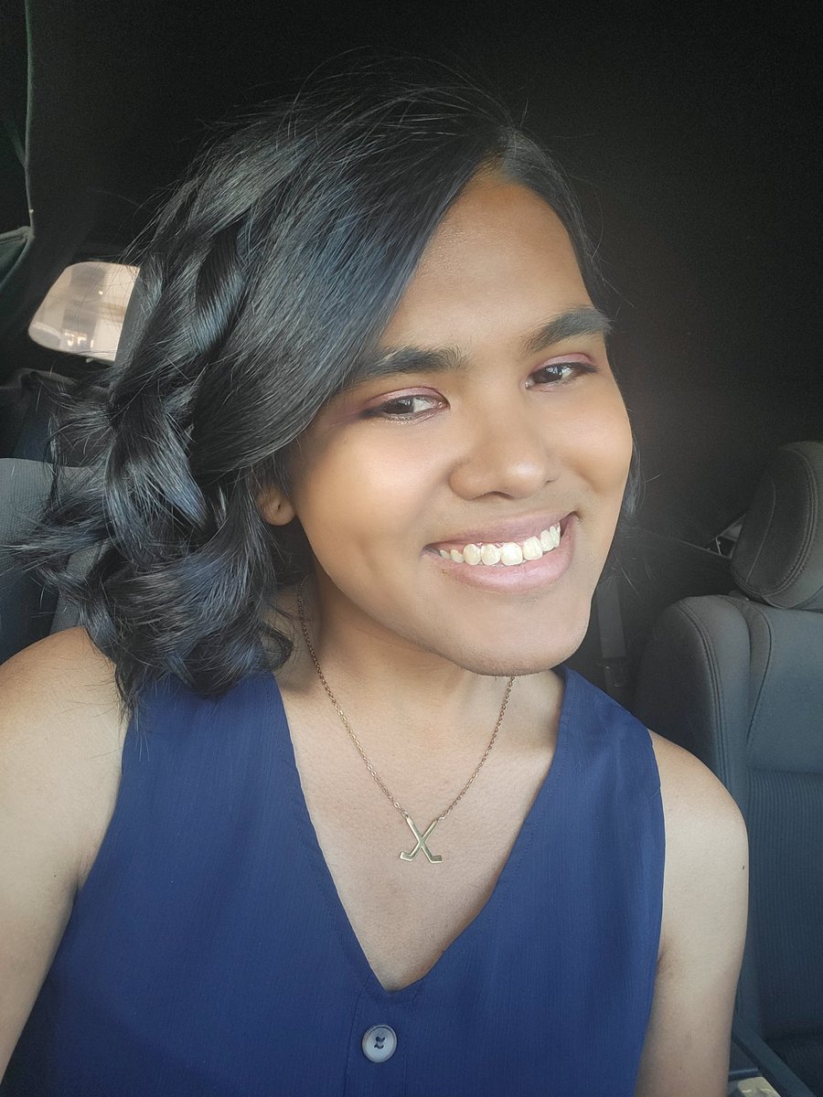 robyn_leano's tweet photo. Got my hair styled today for my #Transiversary 🥰 https://t.co/xXcL2VMXEr