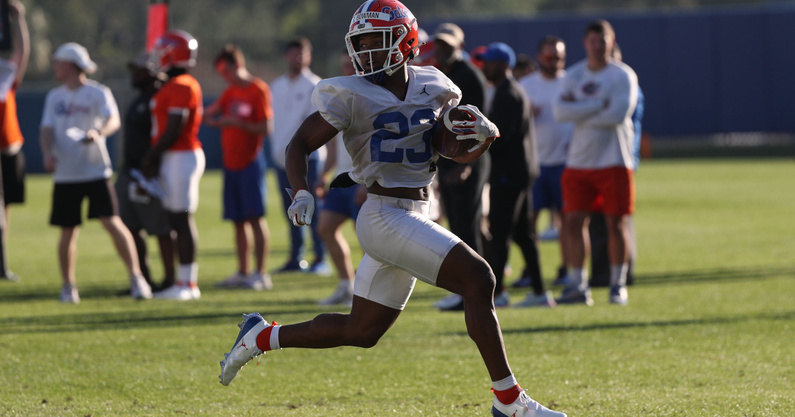 Florida RB Demarkcus Bowman enters the portal