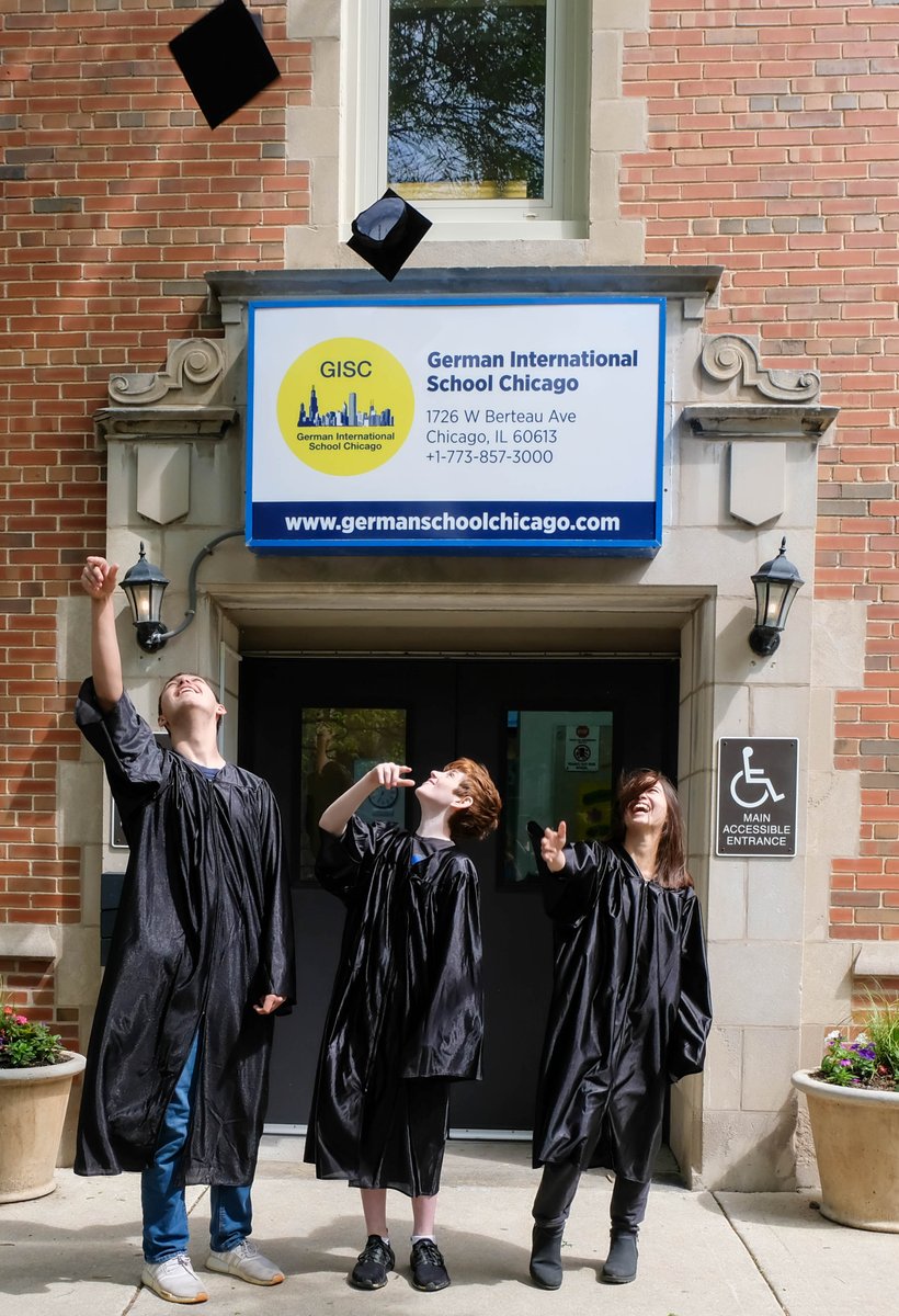 GISChicago's tweet photo. That’s a wrap on the 2021-2022 school year at the German International School Chicago! 

We can’t wait to welcome everyone back in August. Schöne Ferien!

#GISChicago #IBWorldSchool #LastDayOfSchool #GISCPotluck #GISCClassOf2022 https://t.co/JePVMZOrRV