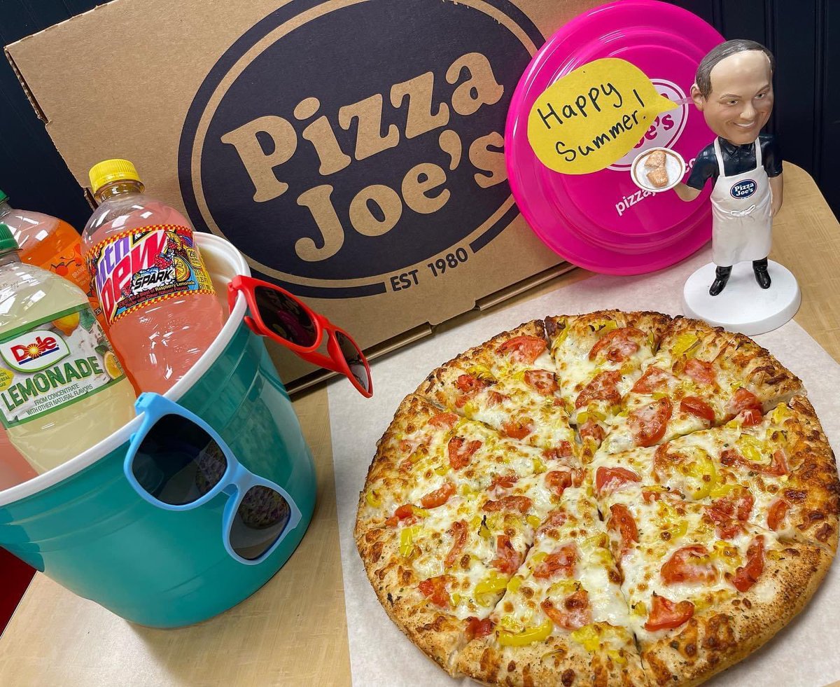 PizzaJoesBeaver's tweet photo. Enjoy your favorite time of year 🌞with your favorite pizza!!!🍕 https://t.co/yfDRtA8WzX