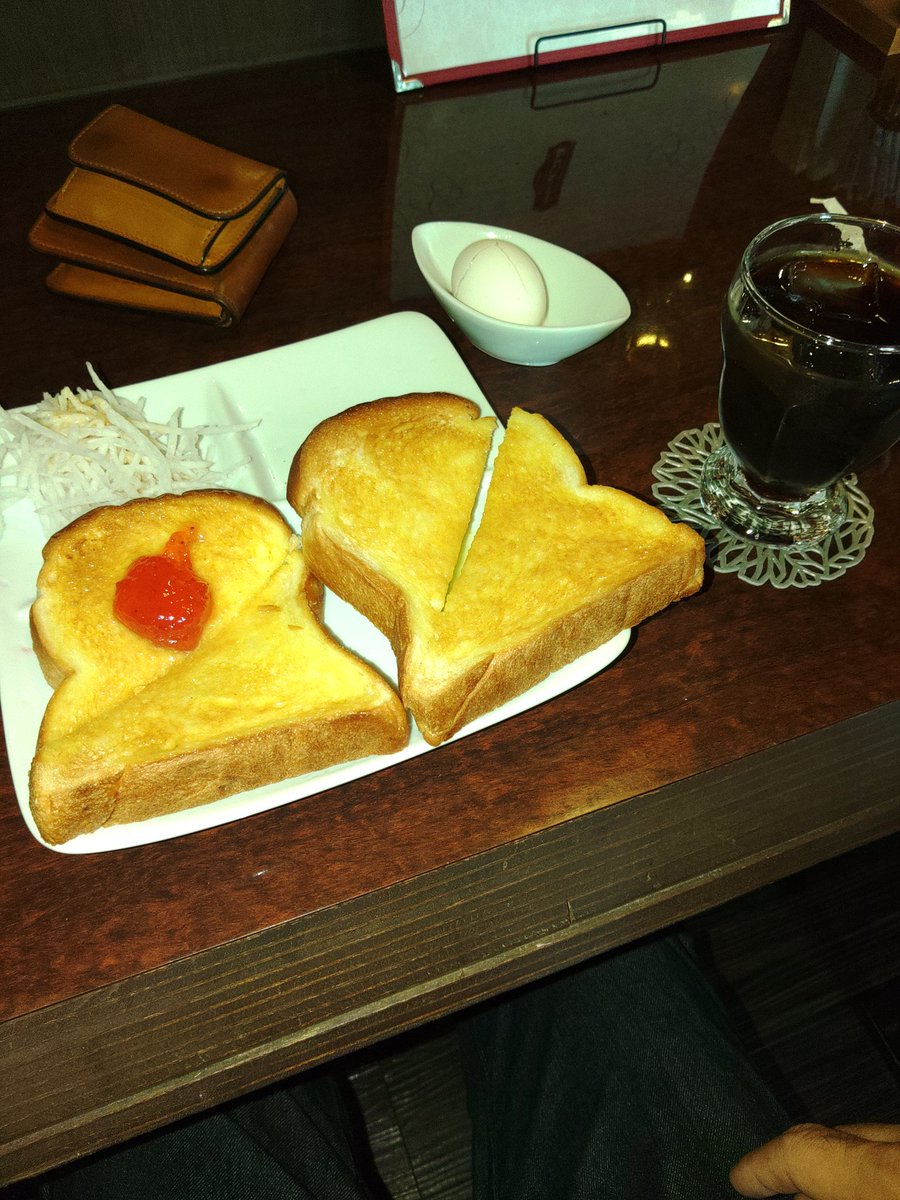 anayannu's tweet photo. 早朝から暑くてもう、何かアレですわ。
今日は、#ウエアハウス #tcb40s #レッドウィング8807 #スーパーソール_メイズマスタング https://t.co/ANO7LaFdWR