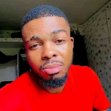 JohnAlb17518019's tweet photo. Boss help me for school fees
Boss Wizkid

0813387044
Access bank
Bernard Alban https://t.co/6R8UFsBkrA
