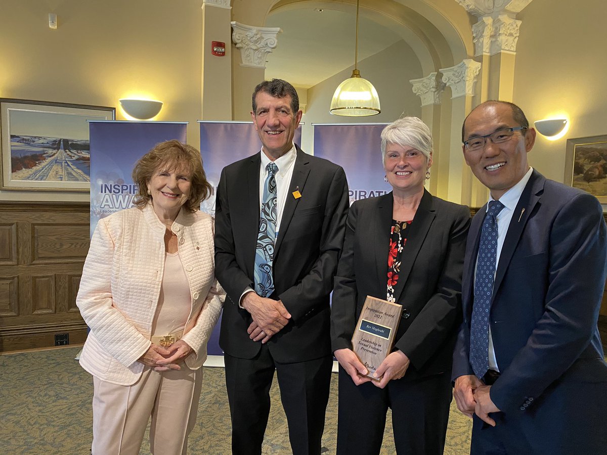 This year’s #InspirationAwardsAB recognizes outstanding Albertans working to prevent family violence and promote healthy relationships. Congratulations to all award recipients and thank you for your hard work supporting vulnerable Albertans! Alberta.ca/InspirationAwa…