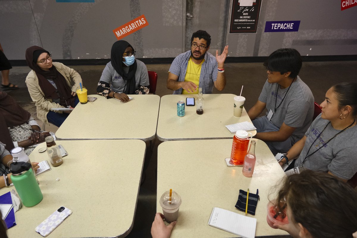 ThreeSixtyMN's tweet photo. Today ThreeSixty Journalism students went on a little field trip with @FrederickMelo to Midtown Global Market in Minneapolis and practice "Man on the Street Interview." #360EmergingVoices #ThreeSixtyJournalism https://t.co/JoUcTBMOIF