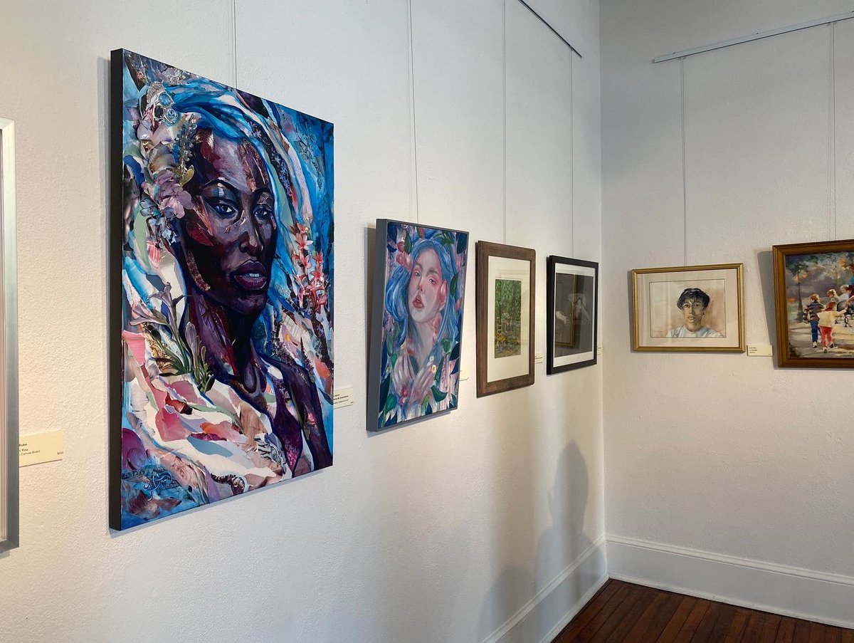 ArtofLynn's tweet photo. What a lovely exhibit! Honored to have my work included in the show.
#art #artshow #figurativelyspeaking #oconeeculturalartsfoundation https://t.co/a4WLRzJKxh