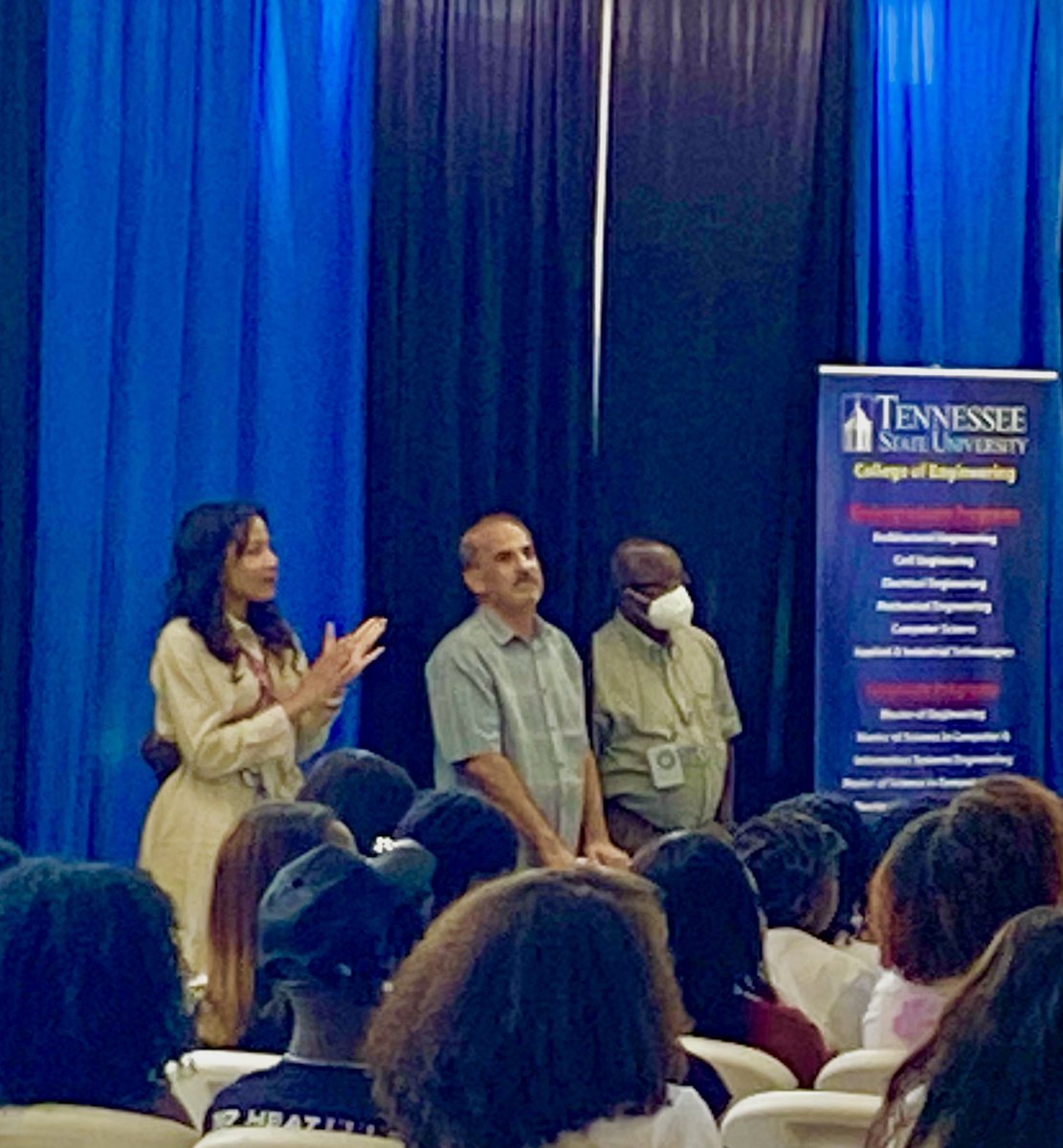 RealCharDee's tweet photo. Today, we had the BEST time welcoming incoming freshmen to 2022 Destination TSU @TSUedu ! Check out a few highlights from incoming first-year orientation on our @TSU_Engineering engineering #TSUOrientation #tsufamily #tsu26 #DestinationTSU #ExcellenceIsOurHabit #ThinkWorkServe https://t.co/cXv9Ogi6th